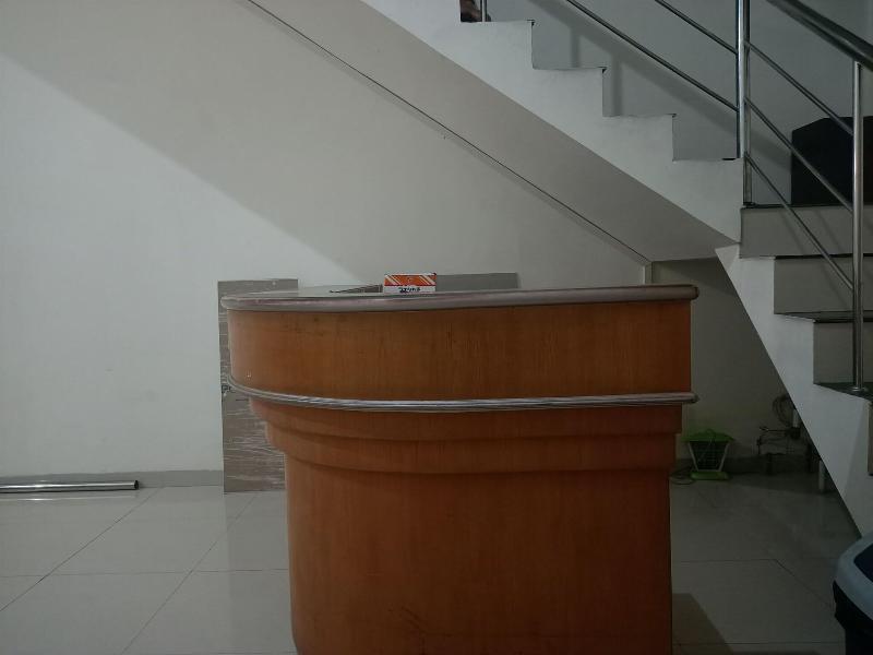 Hotel O Mely Homestay
