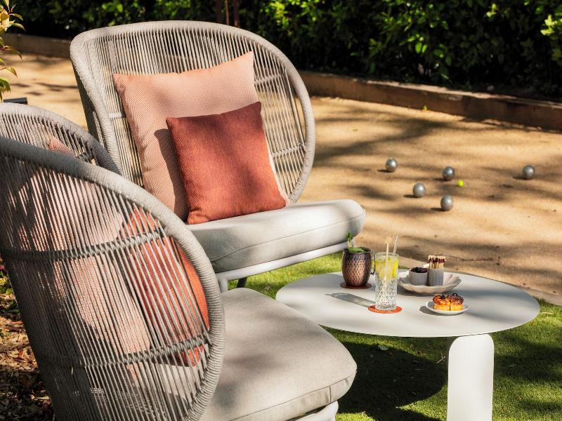 Hã´tel Et Restaurant La Bastide Bourrelly Â€“ Ma image