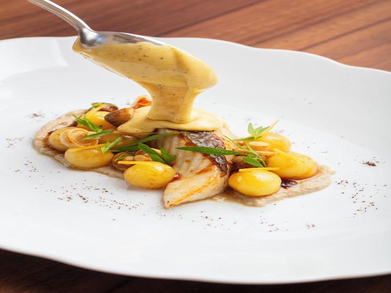 Hã´tel Et Restaurant La Bastide Bourrelly Â€“ Ma image