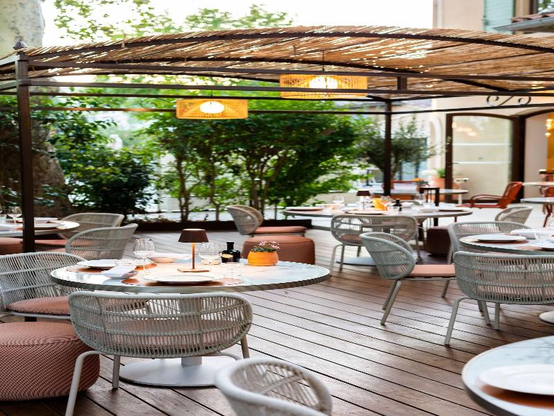 Hã´tel Et Restaurant La Bastide Bourrelly Â€“ Ma image