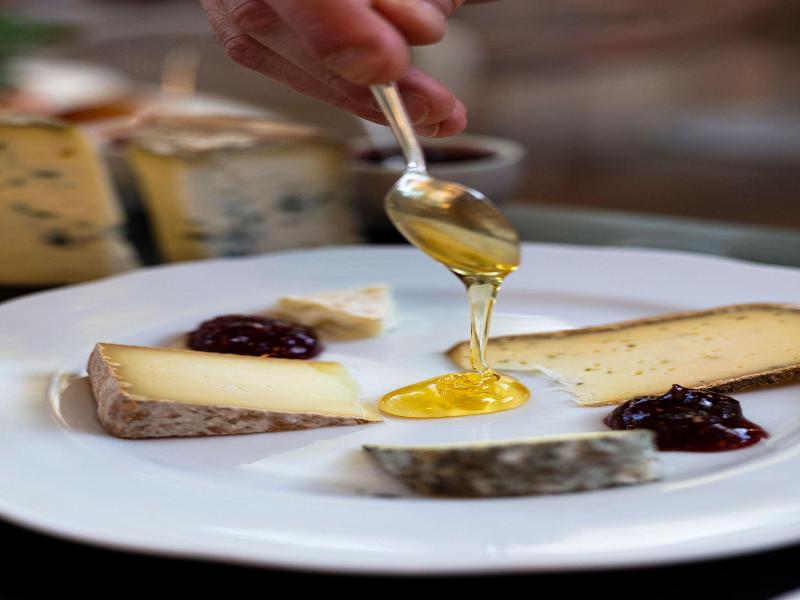 Hã´tel Et Restaurant La Bastide Bourrelly Â€“ Ma image