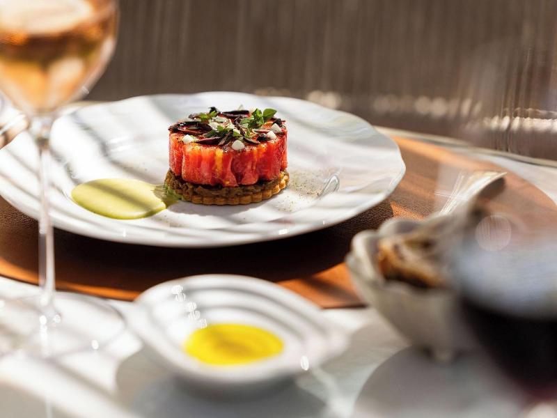 Hã´tel Et Restaurant La Bastide Bourrelly Â€“ Ma image