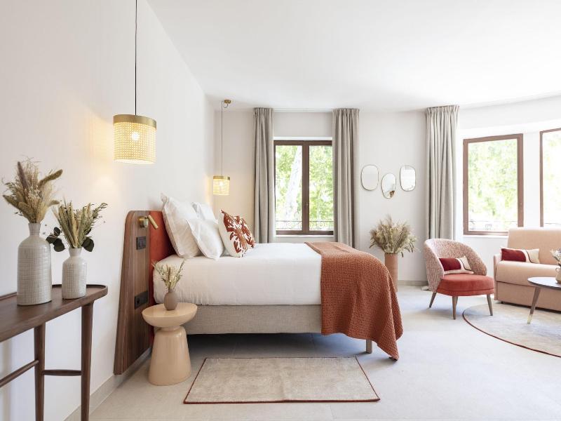 Hã´tel Et Restaurant La Bastide Bourrelly Â€“ Ma image