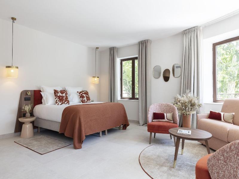 Hã´tel Et Restaurant La Bastide Bourrelly Â€“ Ma image