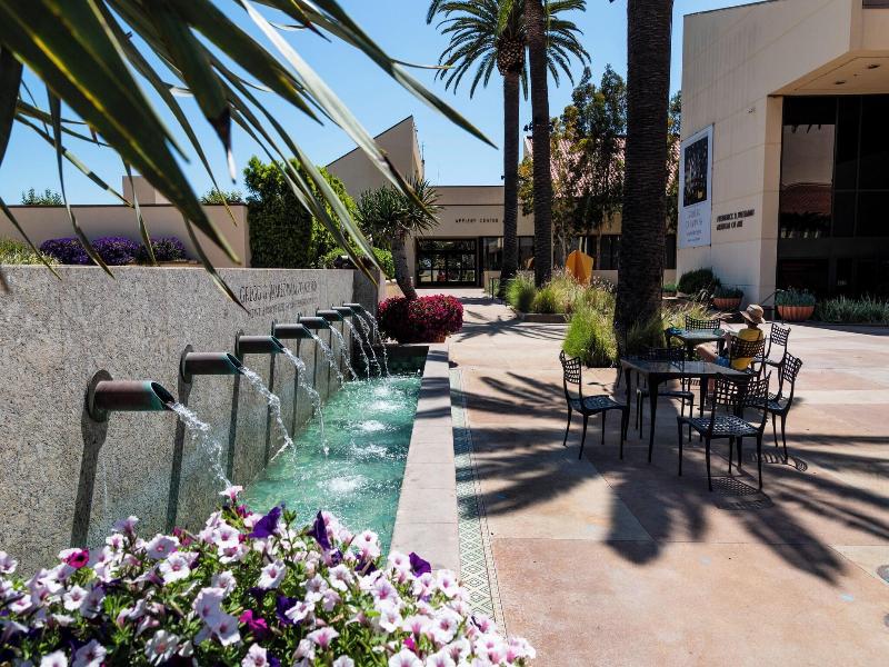 Villa Graziadio At Pepperdine University image