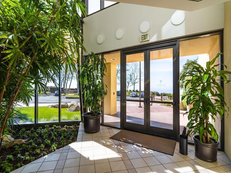 Villa Graziadio At Pepperdine University image