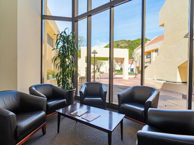 Villa Graziadio At Pepperdine University image