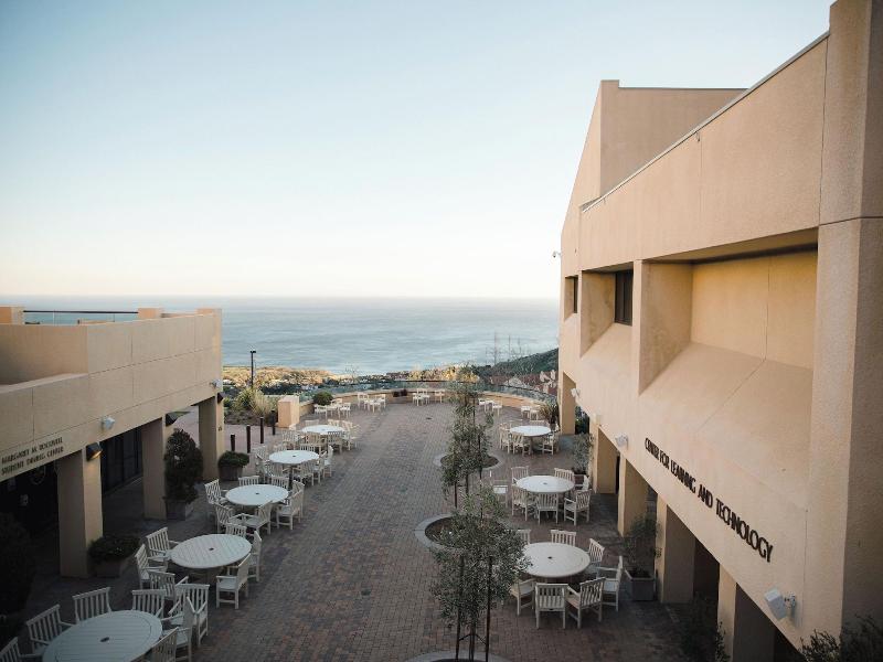 Villa Graziadio At Pepperdine University image