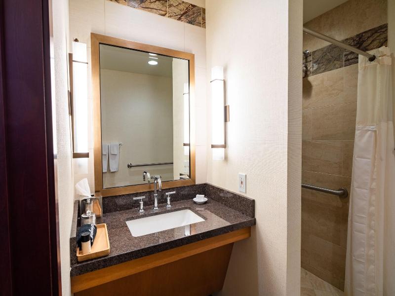 Villa Graziadio At Pepperdine University image