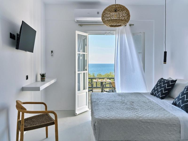 Paros Five Senses image
