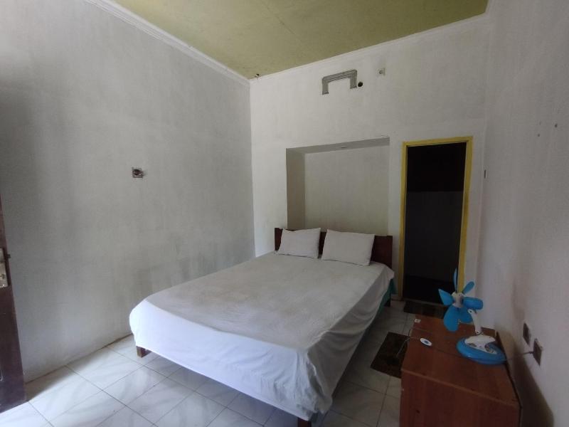 Hotel O Madame Guesthouse image