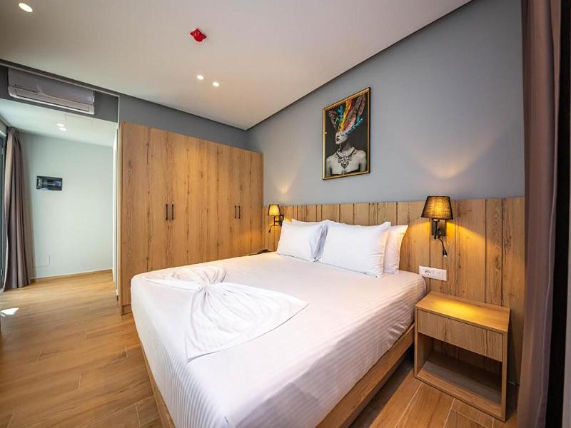 Azure Inn Hotel image