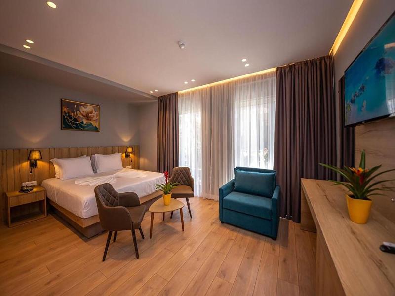 Azure Inn Hotel image