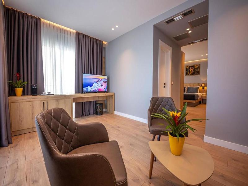 Azure Inn Hotel image