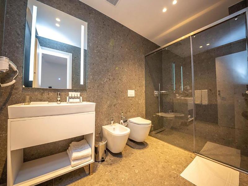 Azure Inn Hotel image