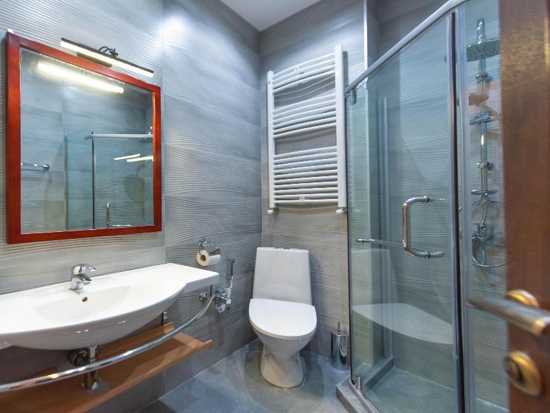 Kraveli Hotel image