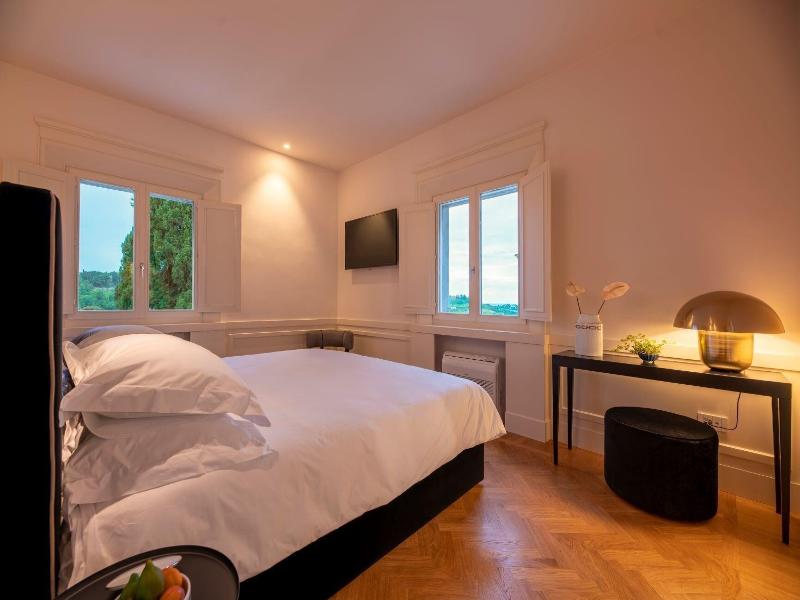 Boutique Hotel Villa Monty Banks image