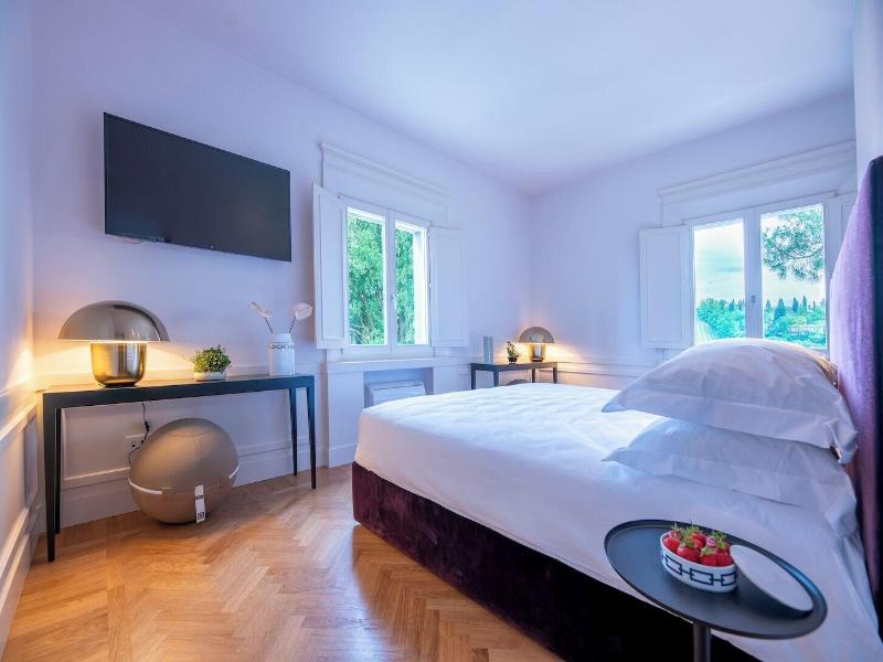 Boutique Hotel Villa Monty Banks image