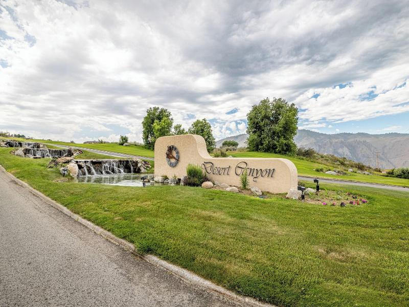 Desert Canyon Golf Resort image