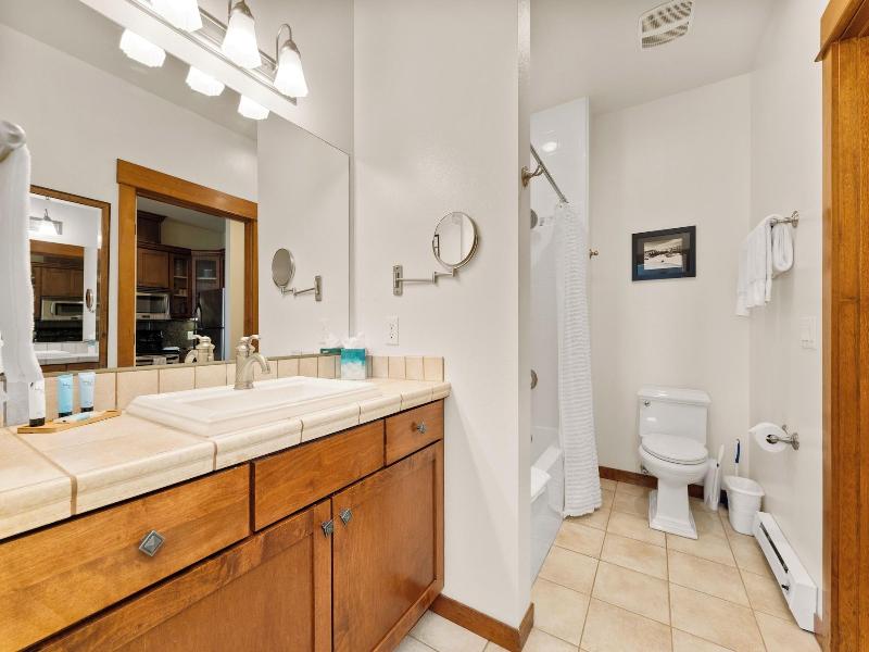 Desert Canyon Golf Resort image