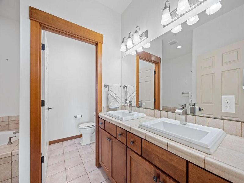 Desert Canyon Golf Resort image