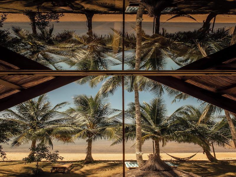 The Beach House Ocam Ocam — exterior view