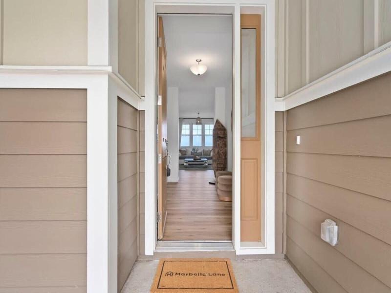 @ Marbella Lane - Serene & Lovely Mt + Ocean Vie