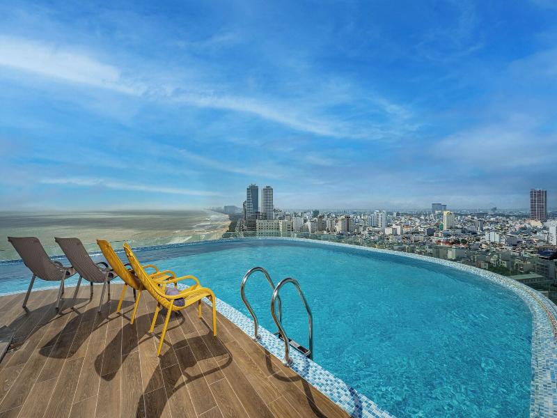 Nesta Celia Danang Hotel image
