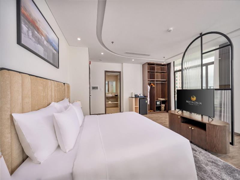 Nesta Celia Danang Hotel image