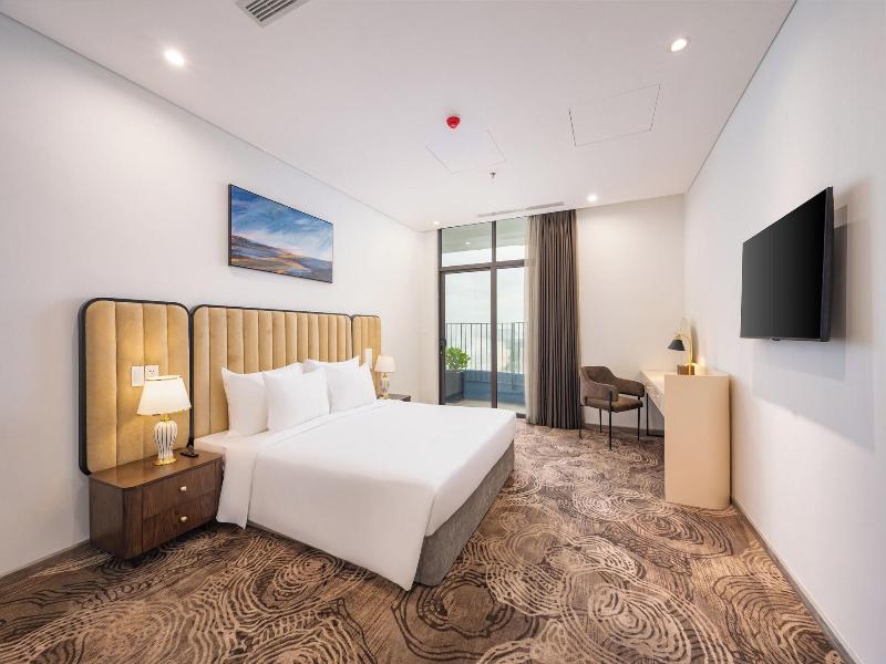 Nesta Celia Danang Hotel image