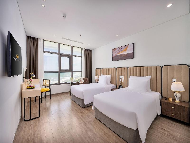 Nesta Celia Danang Hotel image