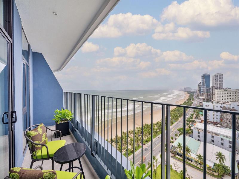 Nesta Celia Danang Hotel image