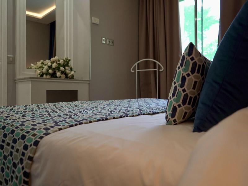 Suites Hotel Les Charmilles & Spa image
