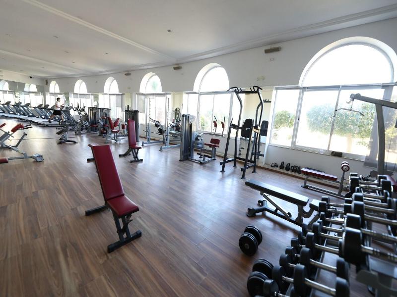 Suites Hotel Les Charmilles & Spa image