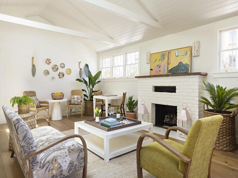 Farmhouse Paso image