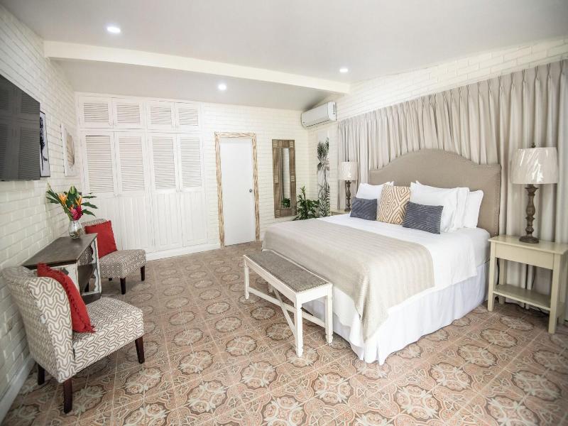 Angeli Gardens Boutique Hotel image