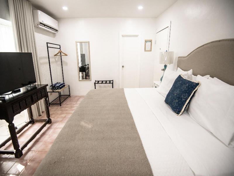 Angeli Gardens Boutique Hotel image