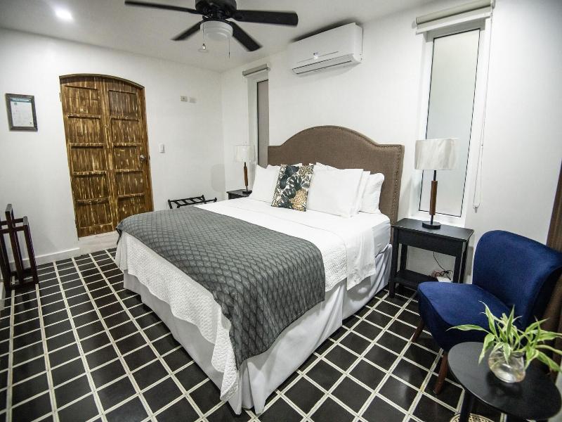 Angeli Gardens Boutique Hotel image
