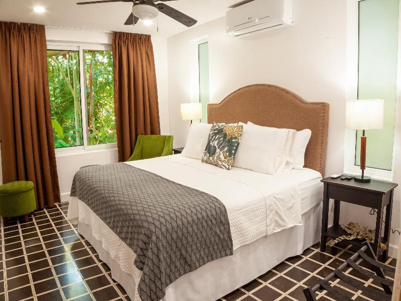 Angeli Gardens Boutique Hotel image