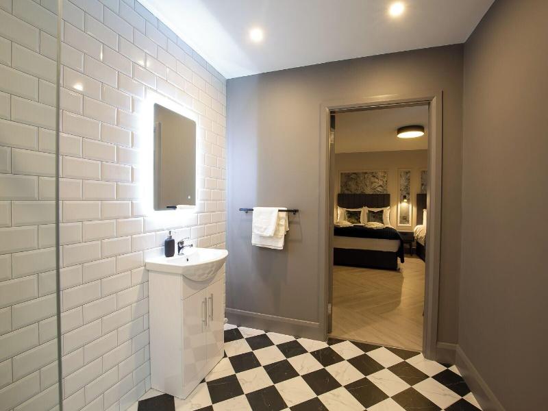 Abbeygate Townhouse image