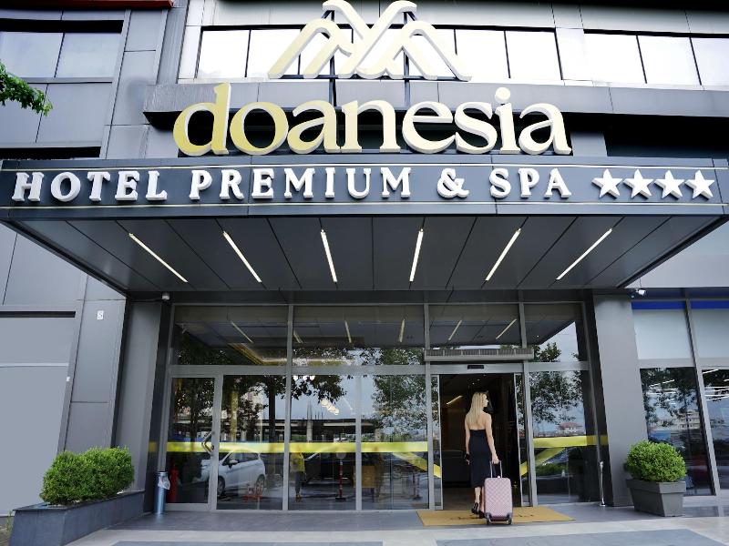 Doanesia Premium Hotel & Spa image