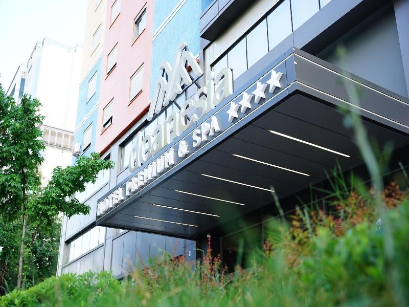 Doanesia Premium Hotel & Spa image