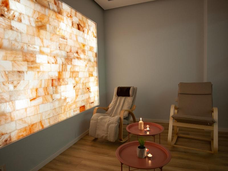 Doanesia Premium Hotel & Spa image