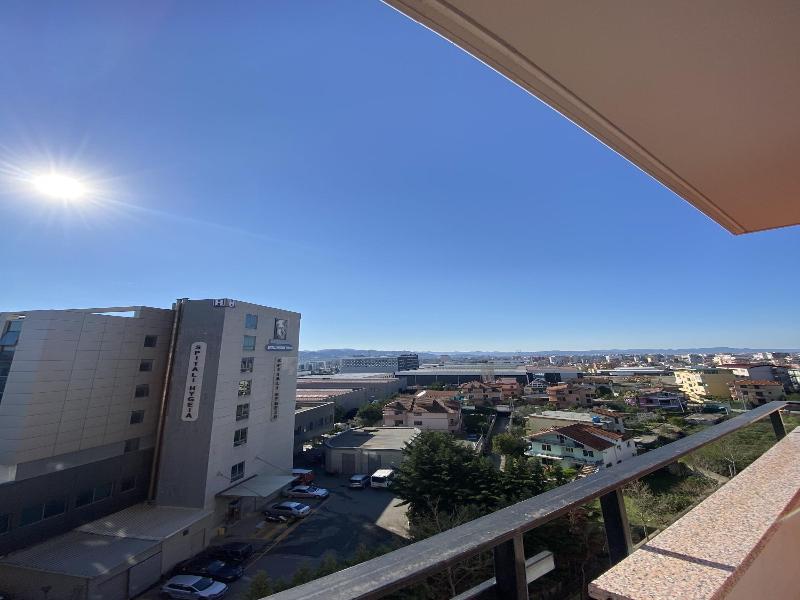 Doanesia Premium Hotel & Spa image