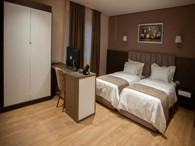 Doanesia Premium Hotel & Spa image