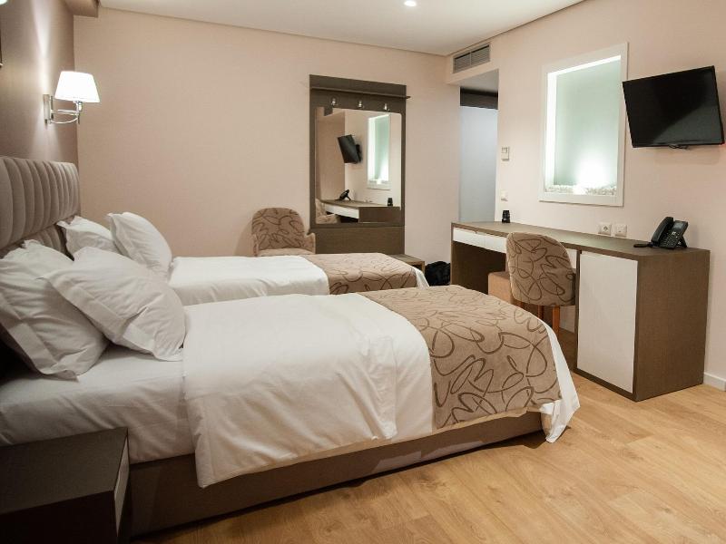 Doanesia Premium Hotel & Spa image