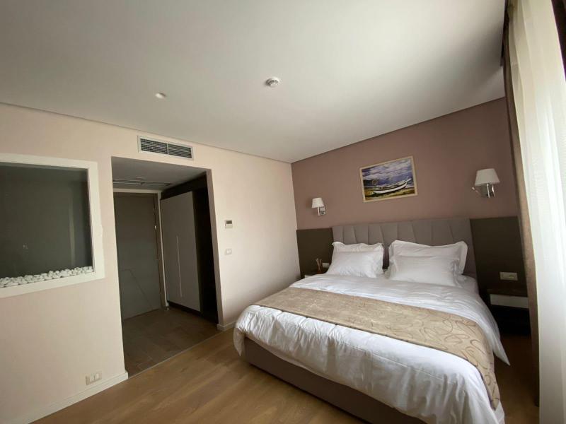 Doanesia Premium Hotel & Spa image