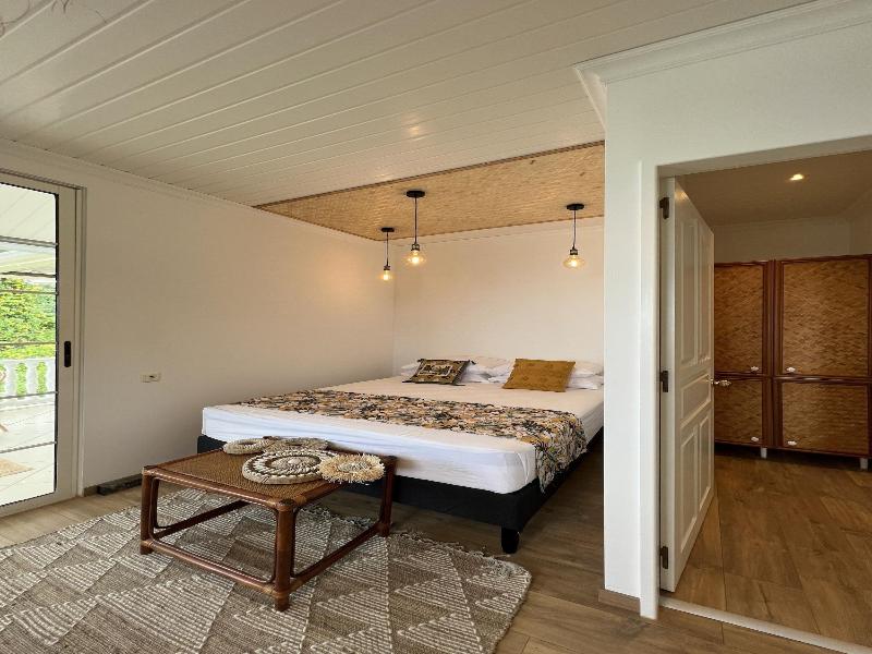 Maison Taina image