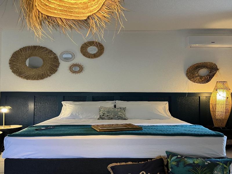 Maison Taina image