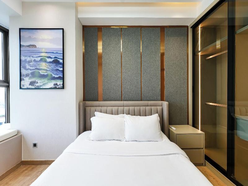 Midtown By Saigon image